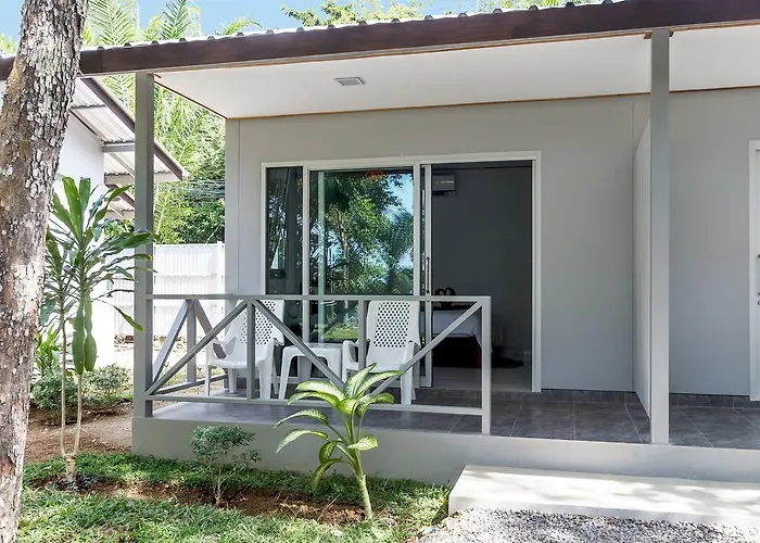 Lanta Coral Beach Resort